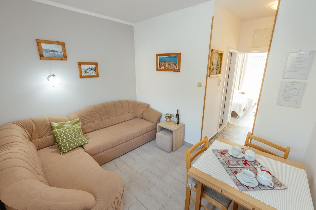 Apartmani Vico Херцег-Новий Екстер'єр фото