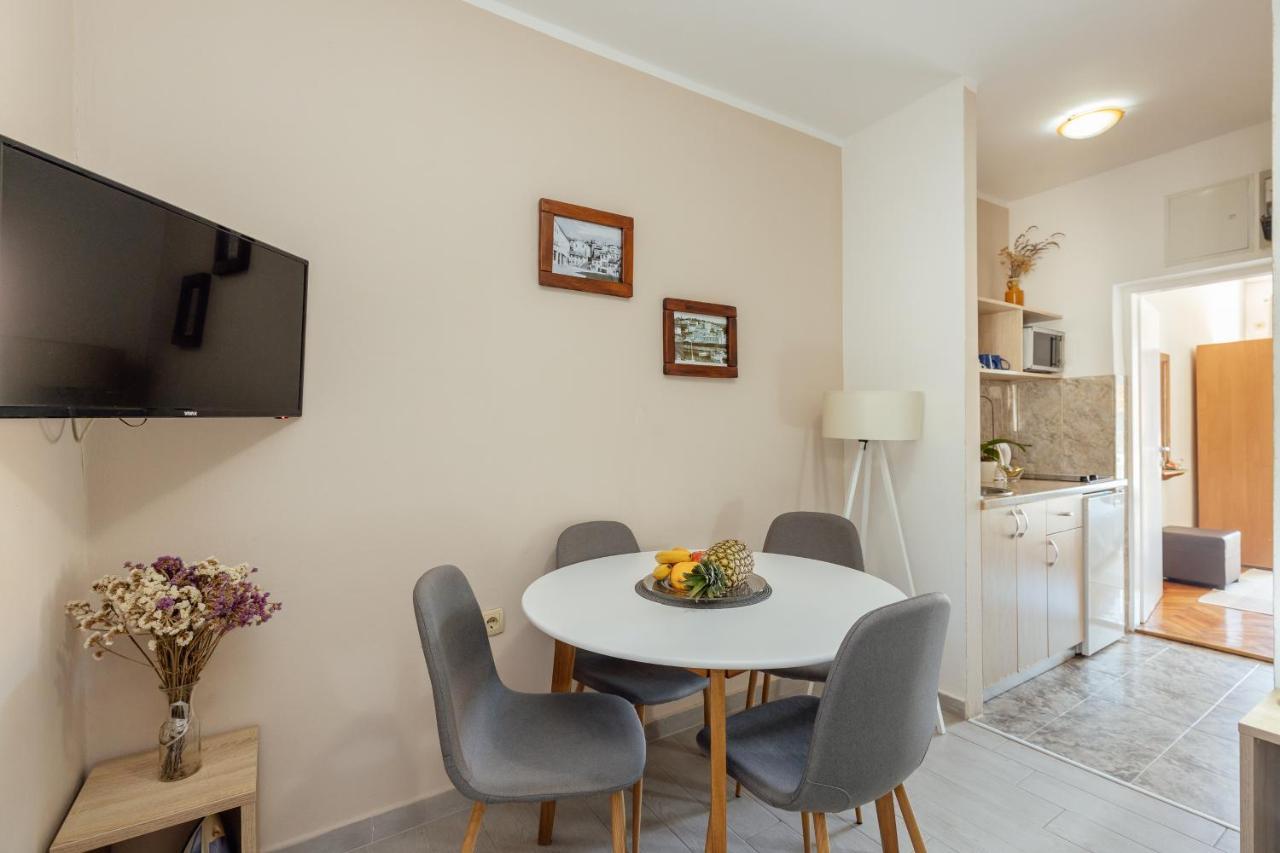 Apartmani Vico Херцег-Новий Екстер'єр фото