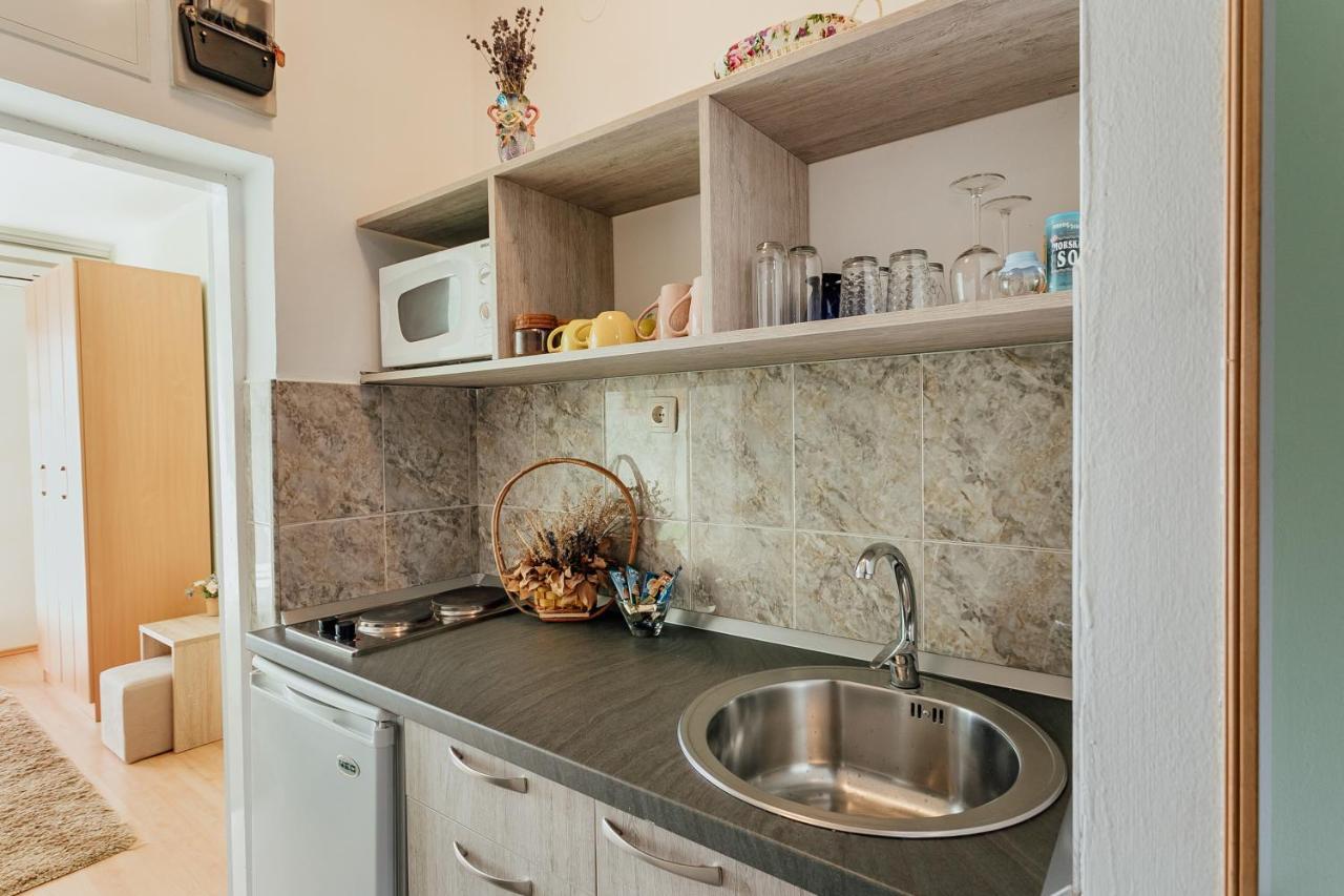 Apartmani Vico Херцег-Новий Екстер'єр фото